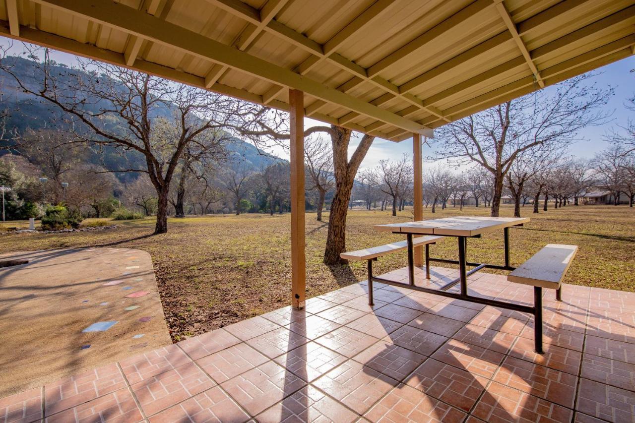 קונקן Seven Bluff Cabins מראה חיצוני תמונה